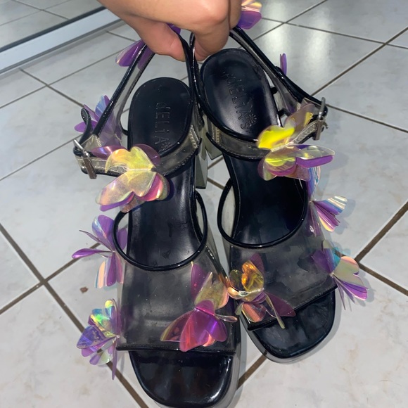 Delia*s butterfly heels - Picture 7 of 7